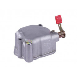 Крышка клапанов (под 2 болта) - на двигатель 178F