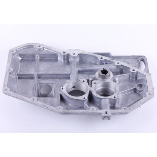 Кришка блоку двигуна (довга) - на двигун R180