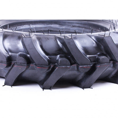 Покрышка с камерой 6.00-16"