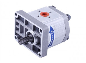 Насос шестеренчатый - 314 левый, шлиц, боковой выход