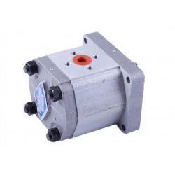 Насос шестеренчатый - 314 левый, шлиц, боковой выход