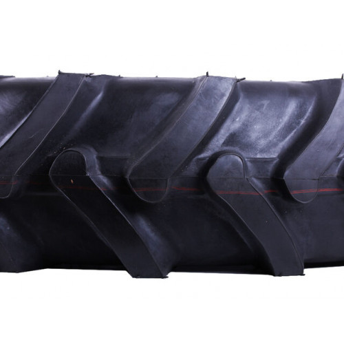 Покрышка с камерой 9.50-20"