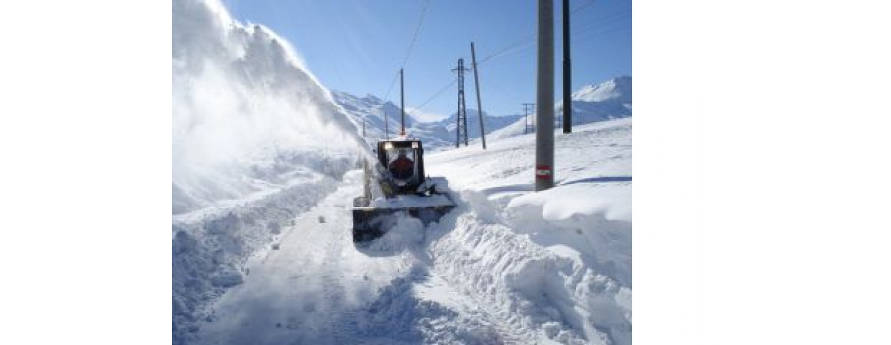 Снігоприбирачі для заміських будинків