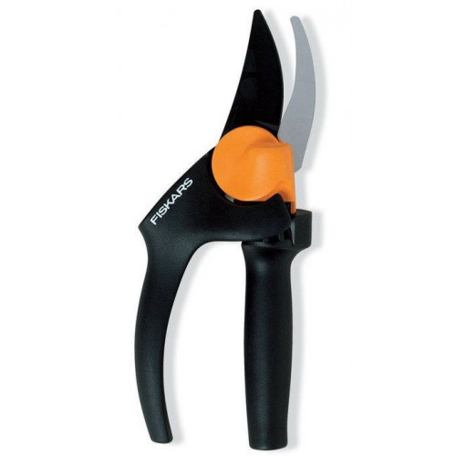 Секатор Fiskars с силовым приводом Powergear