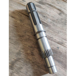 Вісь ВВП (вал відбору потужності) для тракторів ТЕ-504С