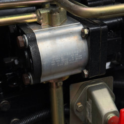 Минитрактор СКАУТ TY-404С с кабиной БУ - 200 моточасов