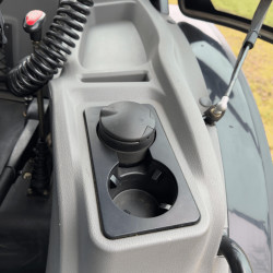 Трактор СКАУТ TB-904С с кондиционером БУ – 2024 год – 171 моточасов