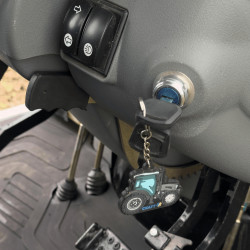 Трактор СКАУТ TB-904С с кондиционером БУ – 2024 год – 171 моточасов