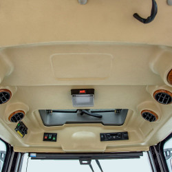 Мінітрактор KENTAVR 404CCXU з кабіною