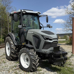 Трактор Fotrak LGF 904 з кондиціонером