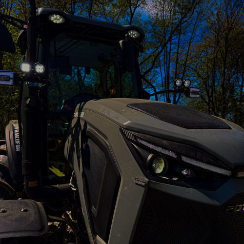 Трактор Fotrak LGF 904 з кондиціонером