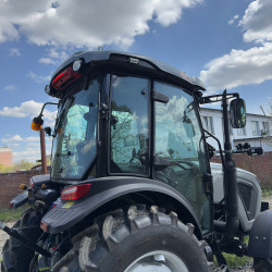 Трактор Fotrak LGF 904 з кондиціонером