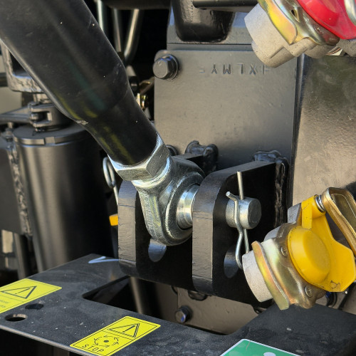 Трактор Fotrak LGF 904 з кондиціонером