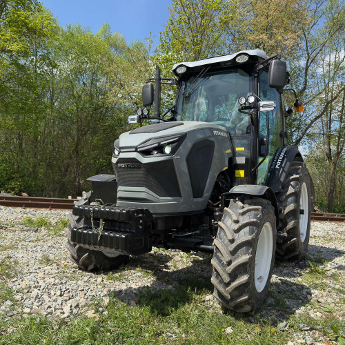 Трактор Fotrak LGF 904 з кондиціонером