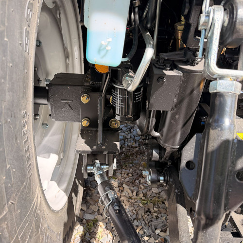 Трактор Fotrak LGF 904 з кондиціонером