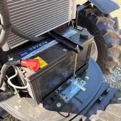 Трактор Fotrak LGF 904 з кондиціонером