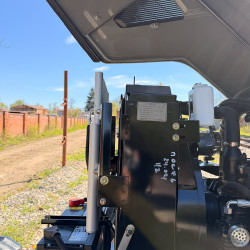 Трактор Fotrak LGF 904 з кондиціонером