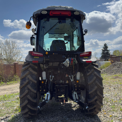 Трактор Fotrak LGF 904 з кондиціонером