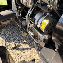 Трактор Fotrak LGF 904 з кондиціонером