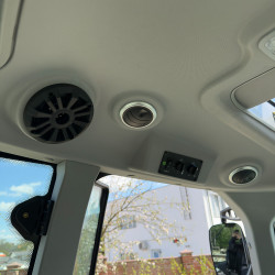 Трактор Fotrak LGF 904 з кондиціонером