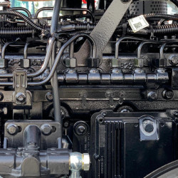 Трактор YTO LX 1304-A з кондиціонером