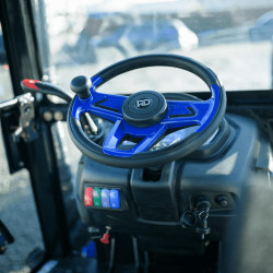 Мінітрактор Файтер Т-404СRD з кабіною