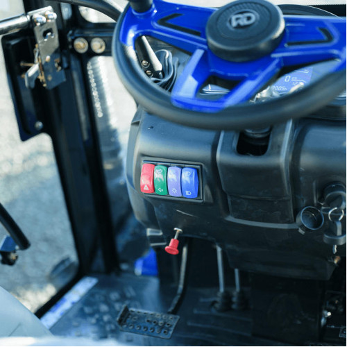 Мінітрактор Файтер Т-404СRD з кондиціонером