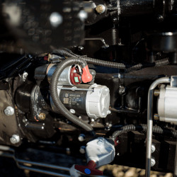 Мінітрактор Файтер Т-404СRD з кабіною