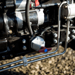 Мінітрактор Файтер Т-404СRD з кабіною