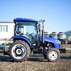 Мінітрактор Файтер Т-404СRD з кабіною