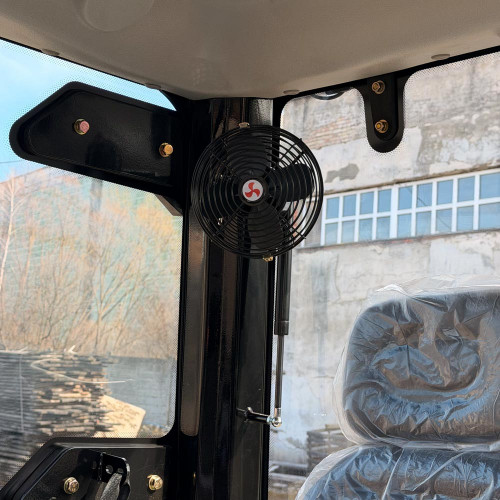 Минитрактор Файтер Т-404СRD с кабиной