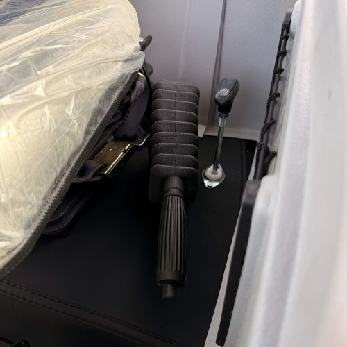 Минитрактор Файтер Т-404СRD с кабиной