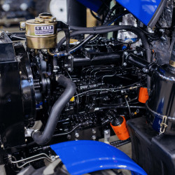 Мінітрактор Файтер Т-404СRD з кабіною