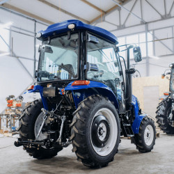 Мінітрактор Файтер Т-404СRD з кабіною