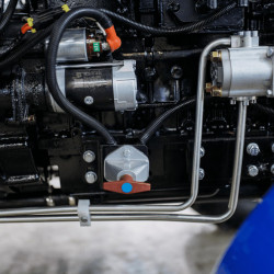 Мінітрактор Файтер Т-404СRD з кабіною