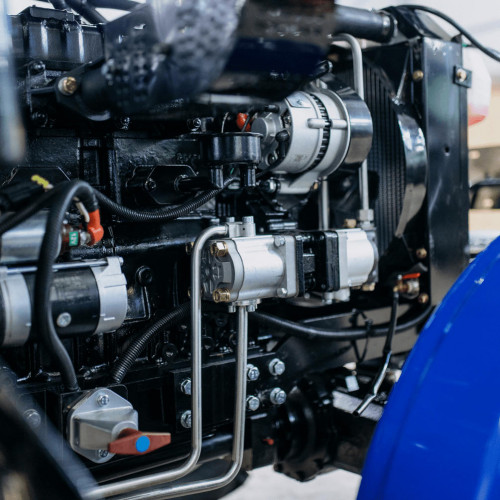 Минитрактор Файтер Т-404СRD с кабиной