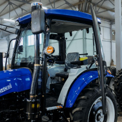 Мінітрактор Файтер Т-404СRD з кабіною