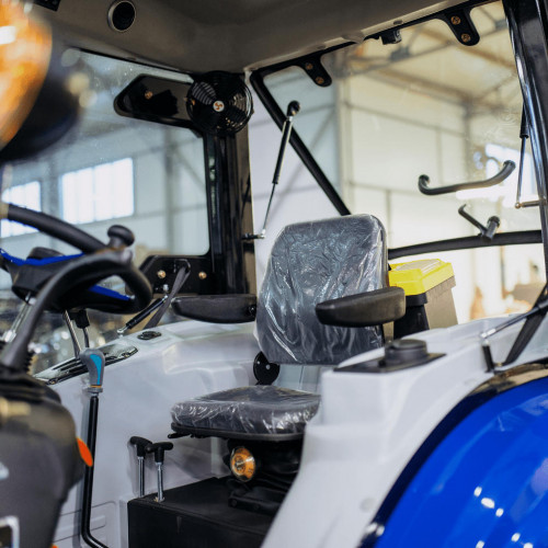 Минитрактор Файтер Т-404СRD с кабиной