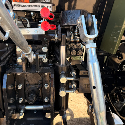 Минитрактор Файтер Т-404RD с дашком