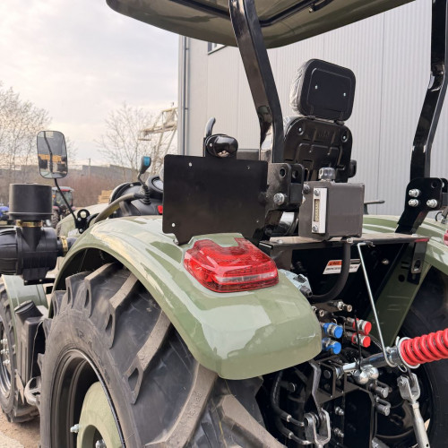 Мінітрактор Файтер Т-504RD з дашком