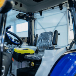 Мінітрактор Файтер Т-504СRD з кабіною