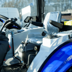 Мінітрактор Файтер Т-504СRD з кабіною