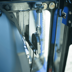 Мінітрактор Файтер Т-504СRD з кабіною