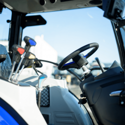 Мінітрактор Файтер Т-504СRD з кабіною