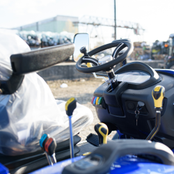 Минитрактор Файтер Т-254RD з козырьком