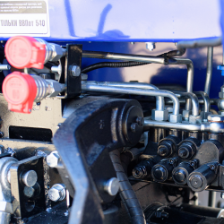 Минитрактор Файтер Т-254RD з козырьком