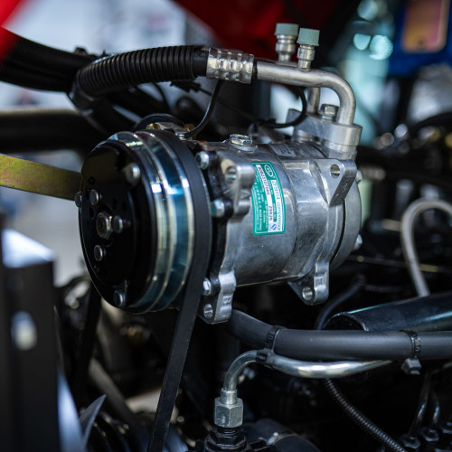 Мінітрактор СКАУТ ТЕ-504С RED з кондиціонером 