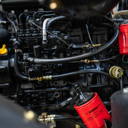 Минитрактор СКАУТ ТЕ-504С RED с кондиционером