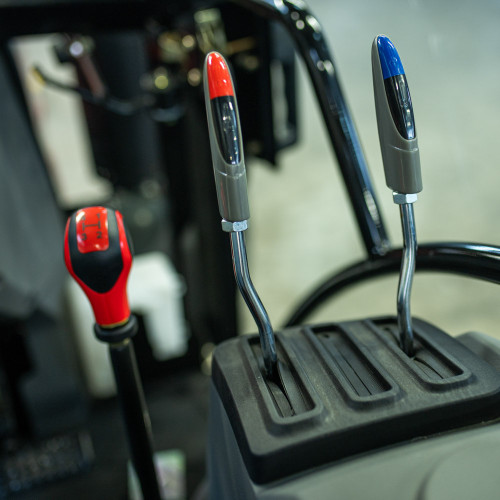 Мінітрактор СКАУТ ТЕ-504С RED з кондиціонером 