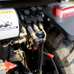 Мінітрактор СКАУТ ТЕ-504С RED з кондиціонером